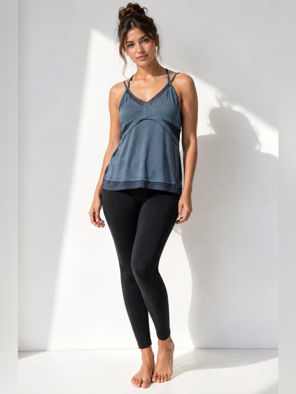 Zobha Women’s Strappy Mesh Activewear Tank Top